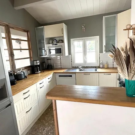 La Baleine - Ancienne Maison De Pêcheur à 20 M De La Le Bois-Plage-en-Ré