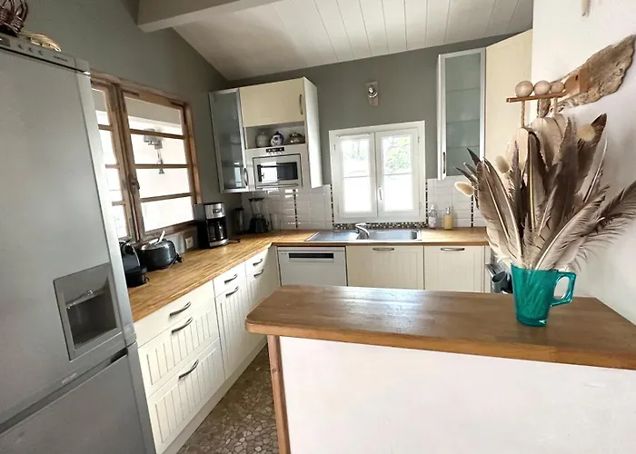 La Baleine - Ancienne Maison De Pecheur A 20 M De La Le Bois-Plage-en-Re